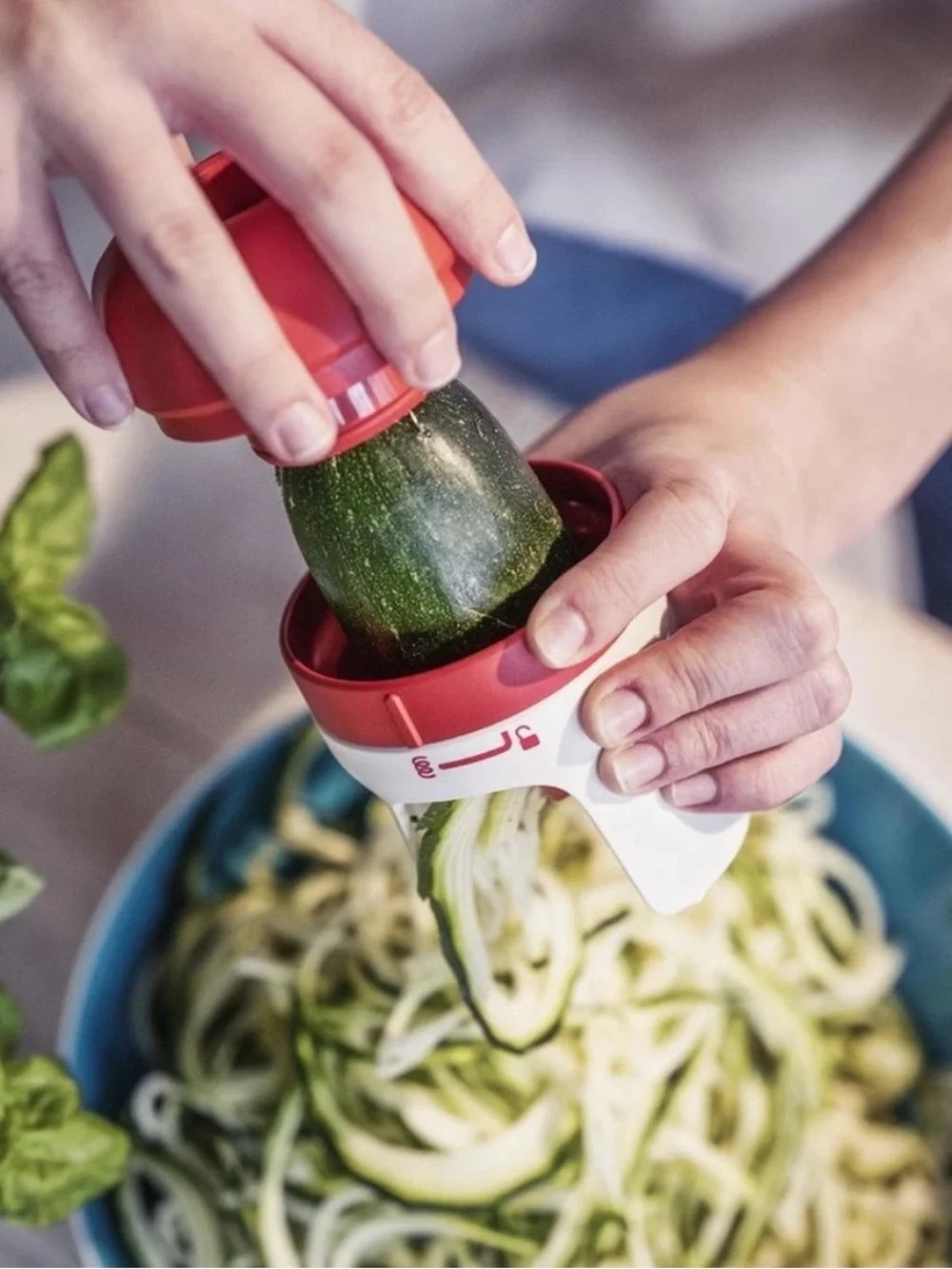 Tupperware Handy Spiralizer